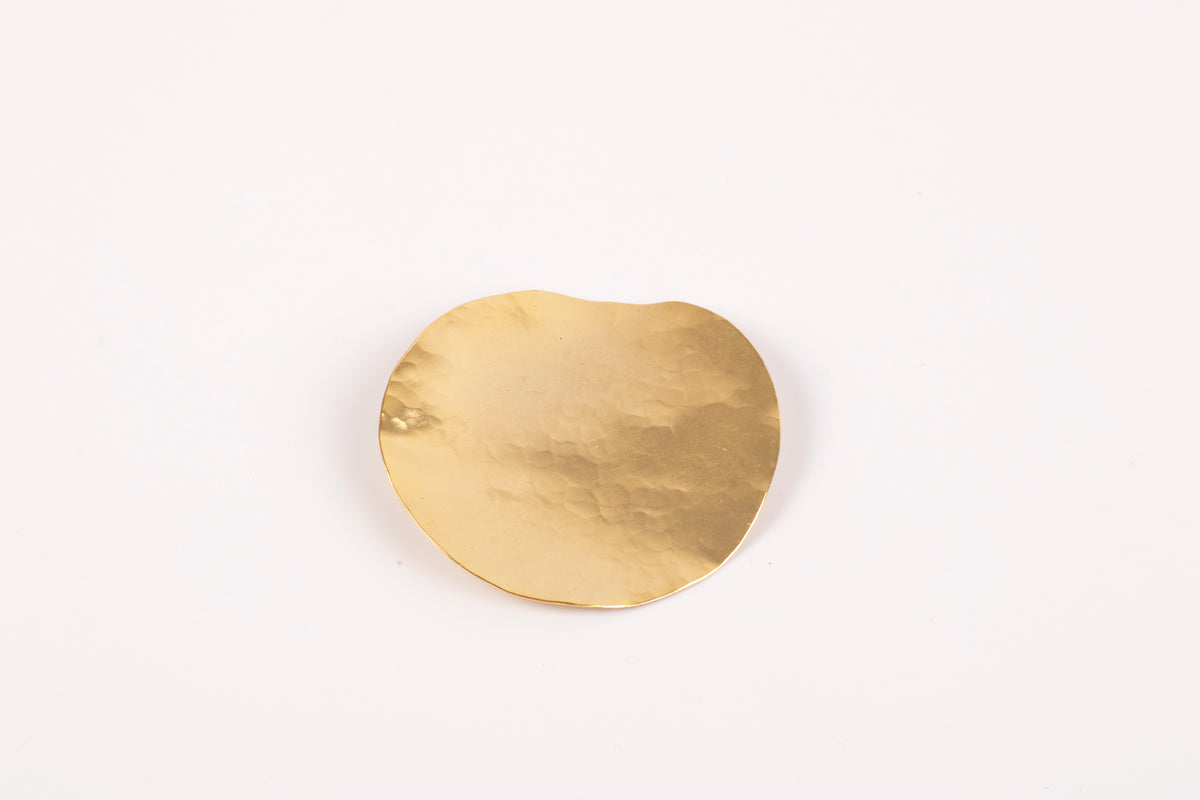 Broche sol dorado