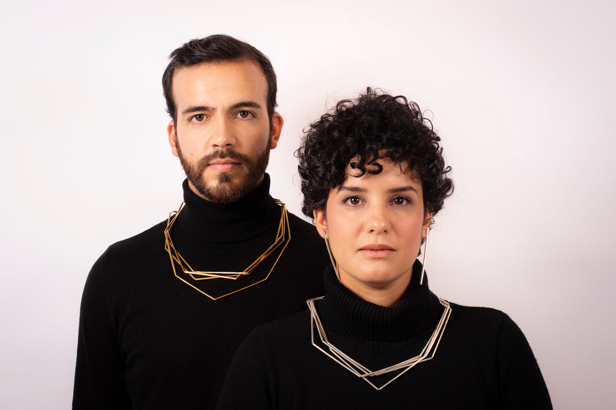 Collar canutillos